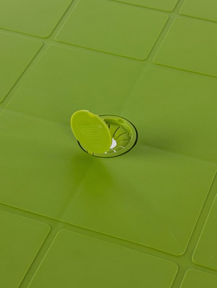 Стол квадратный, 80×80×74 см, пластиковый, зелёный