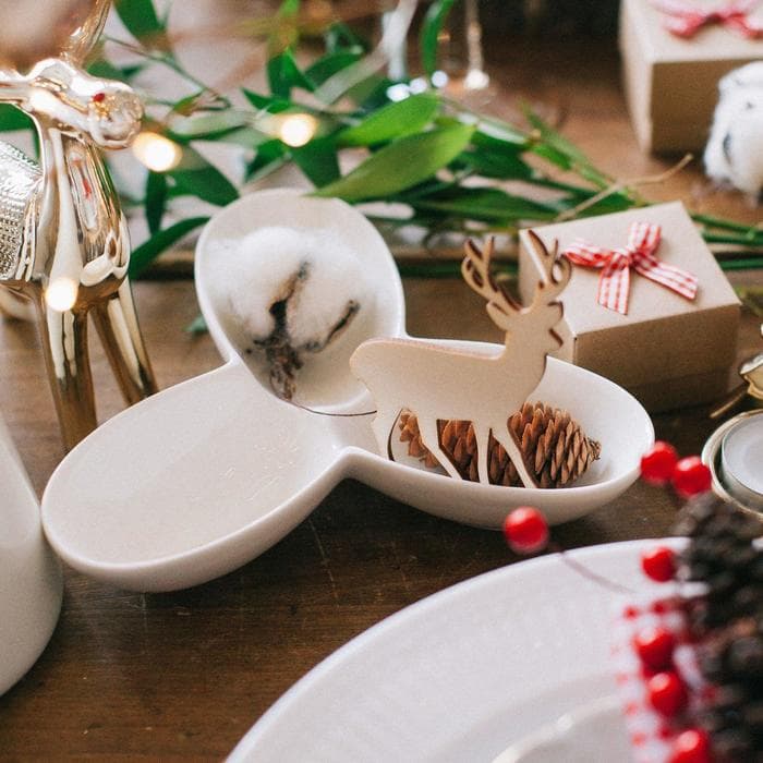 Менажница 3 ячейки Wilmax, d=17 см, фарфор, белая