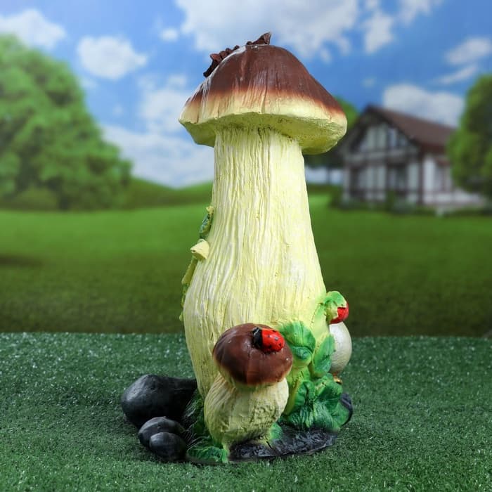 Садовая фигура из полистоуна «Гриб с ягодой и улиткой», 32.5×19×26 см