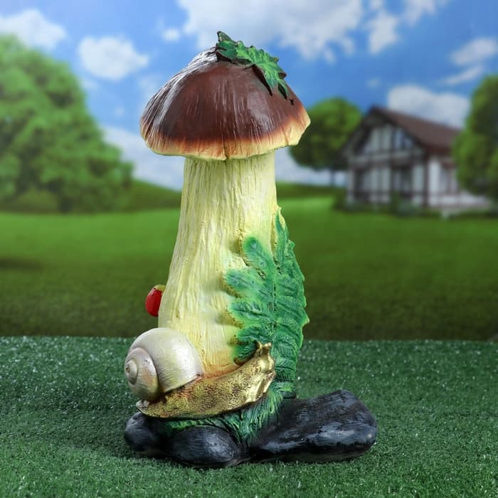 Садовая фигура из полистоуна «Гриб с ягодой и улиткой», 32.5×19×26 см
