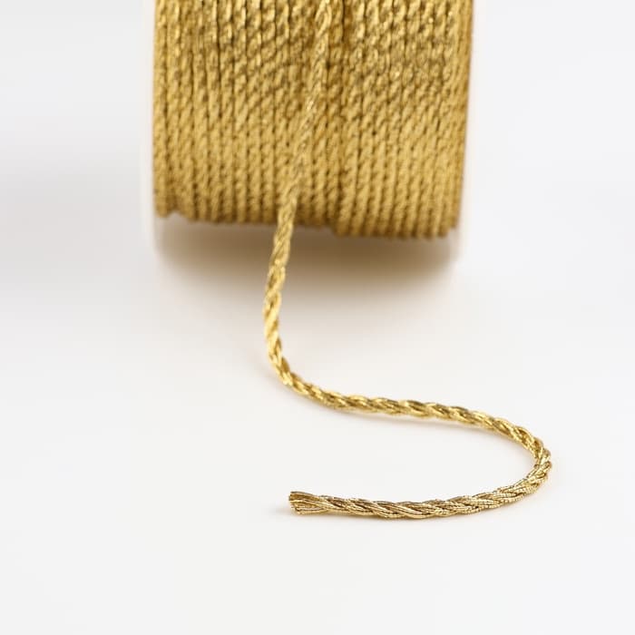 Нить для плетения, d=2 мм, 25±1 м, цвет золотой