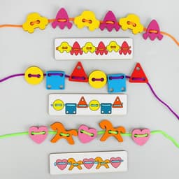 Большой шнуровальный набор, 72 детали, 3 шнурка, 10 плашек