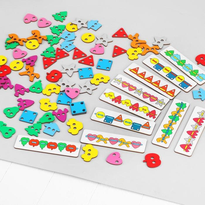 Большой шнуровальный набор, 72 детали, 3 шнурка, 10 плашек