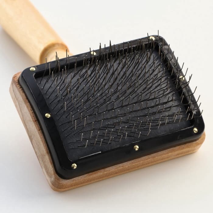 Щетка - пуходёрка «Премиум», основание 80×60 мм, без капель, для длинношерстных животных, дерево