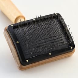 Щетка - пуходёрка «Премиум», основание 80×60 мм, без капель, для длинношерстных животных, дерево