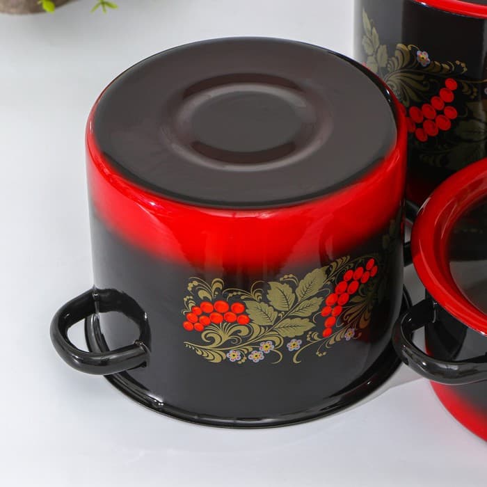 Набор кастрюль эмалированных «Рябинка», 3 предмета: 2 л, 3.5 л, 5.5 л, чёрный, красный