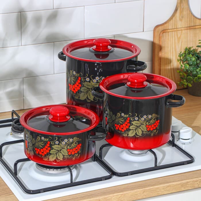 Набор кастрюль эмалированных «Рябинка», 3 предмета: 2 л, 3.5 л, 5.5 л, чёрный, красный