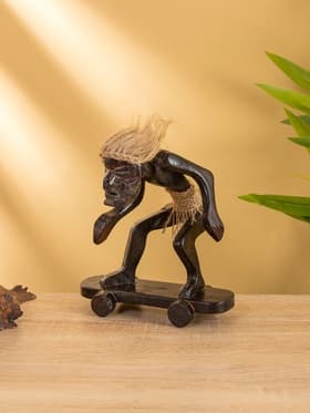 Сувенир «Абориген на скейте», 20 см, дерево