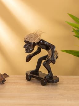 Сувенир «Абориген на скейте», 20 см, дерево