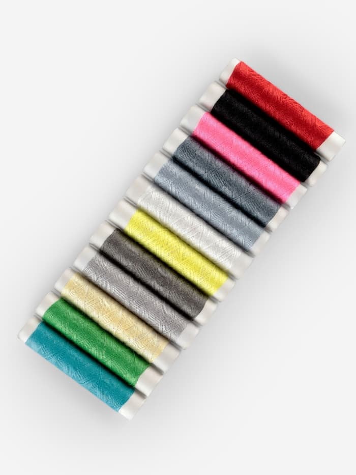 Швейный набор, 22 предмета, в чехле ПВХ, 13×9 см, МИКС