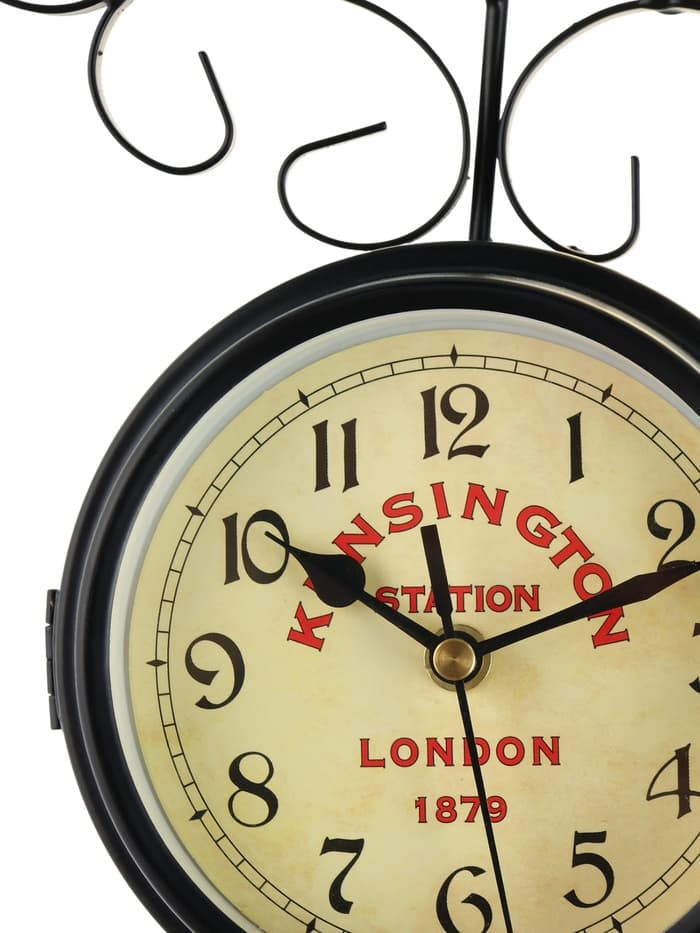 Часы настенные интерьерные «Тактоо», двусторонние, на подвесе, бесшумные, плавный ход, 24×30 см, от батарейки 1×АА