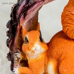 Садовая фигура из полистоуна «Белка в шишке», 25×20×14 см