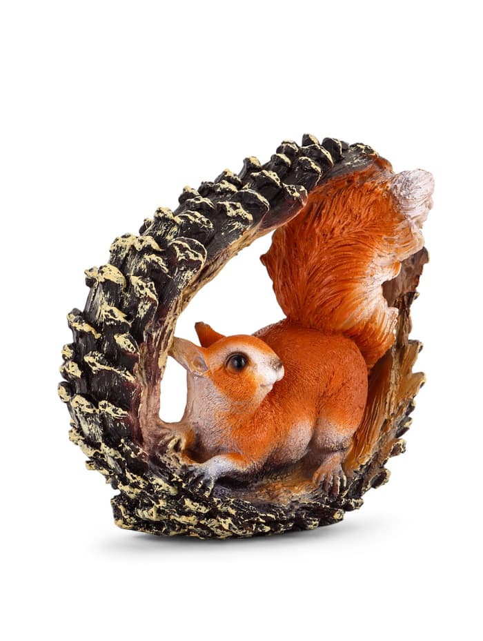 Садовая фигура из полистоуна «Белка в шишке», 25×20×14 см
