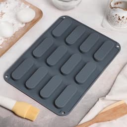 Форма для выпечки Доляна «Сладости.Эклер», силикон, 28×21×1 см, 12 ячеек (7.6×2.7×1 см), МИКС