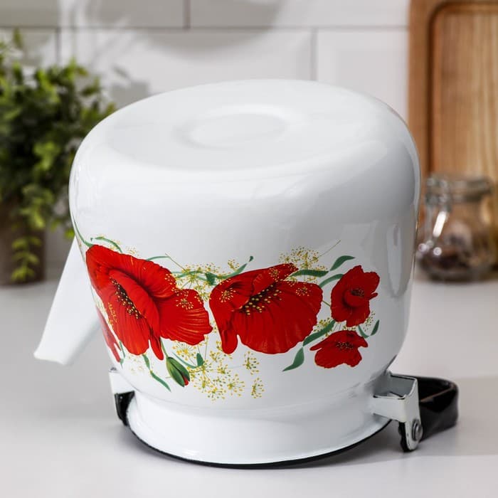 Чайник эмалированный «Маки», 3.5 л, белый