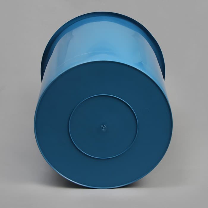 Бак хозяйственно - бытовой, 100 л, пластиковый, с крышкой, синий