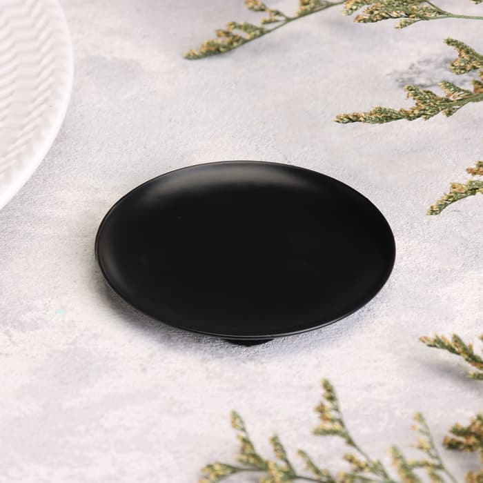 Подсвечник плоский «Тарелка», металл, 7.6 см, чёрный муар