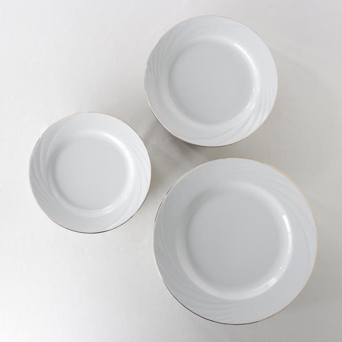 Сервиз столовый Добрушский завод «Голубка», 18 предметов: d=17.5 см, d=20 см, d=24 см, фарфор, белый