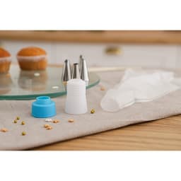 Набор кондитерский Доляна, 7 предметов: мешок 24 см, 6 насадок d=1.8 см, насадки и МИКС