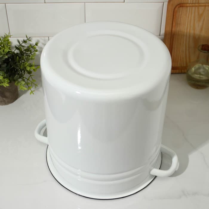 Кастрюля - бак эмалированная, 12 л, d=26 см, цилиндрическая, белая