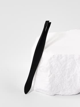 Пинцет скошенный, узкий, 8.5 см, чёрный