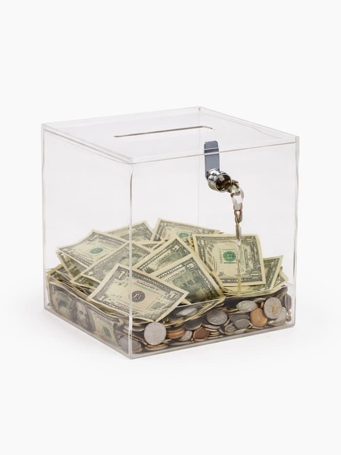 Ящик для сбора денег с врезным замком, отверстие 100×4 мм, оргстекло 2 мм, 20×20×20 см