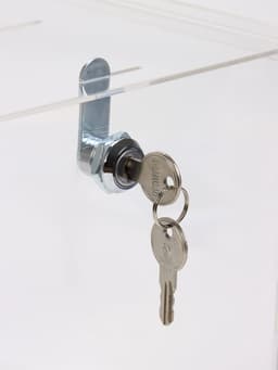 Ящик для сбора денег с врезным замком, отверстие 100×4 мм, оргстекло 2 мм, 20×20×20 см