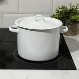 Кастрюля эмалированная, 3.5 л, d=20 см, с крышкой, без декора, белая