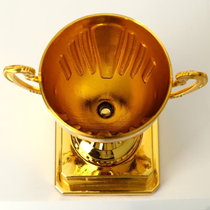 Кубок 092, наградная фигура, золото, подставка пластик, 19.8 см