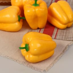 Муляж «Перец», жёлтый