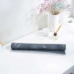 Коврик противоскользящий Доляна «Вьющиеся цветы», 45×100 см, серый