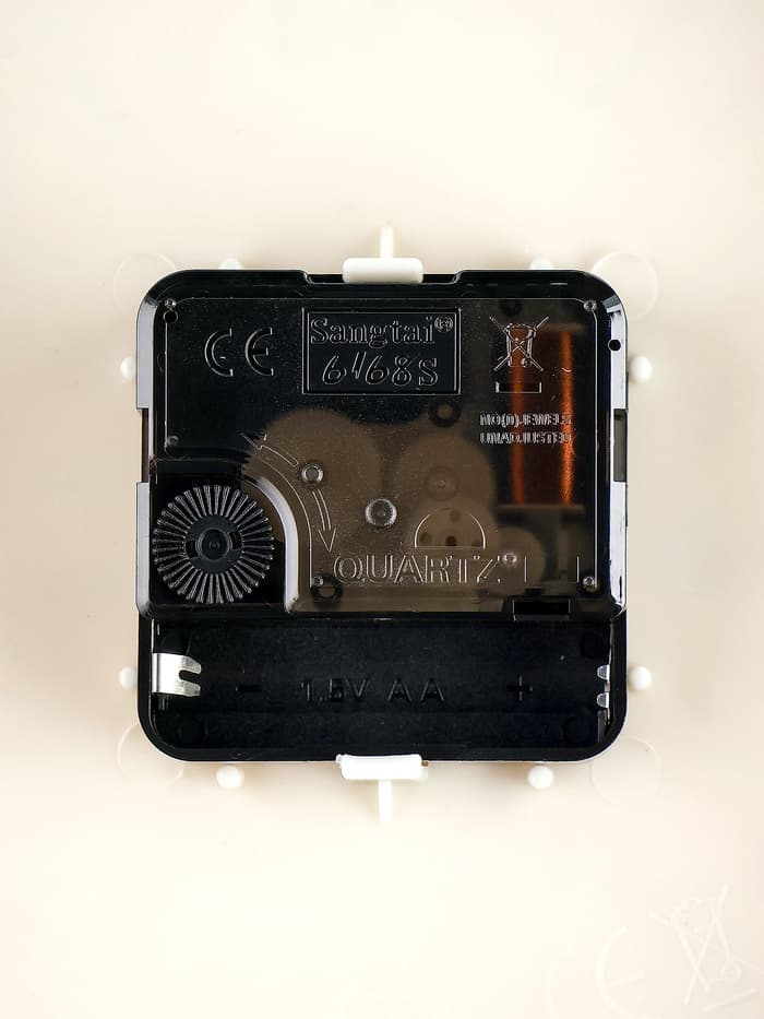 Часы настенные интерьерные «Флюгер», двусторонние, на подвесе, бесшумные, плавный ход, 48×32 см, циферблат d=19 см, от батарейки 1×АА