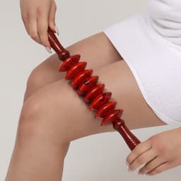 Массажёр «Скалка», универсальный, 36×6 см, 8 дисков, деревянный