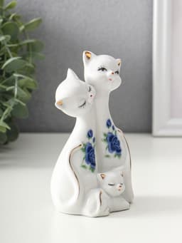 Фигурка керамика «Две кошки с котёнком», 13×8 см