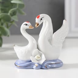 Фигурка керамика под фарфор «2 лебедя», 8×7 см