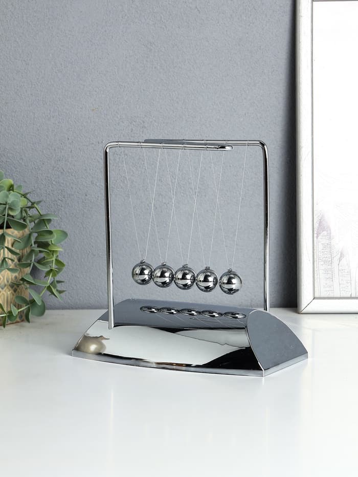 Маятник настольный антистресс «Шары Ньютона. Колыбель техно», хром, 19×19×10 см