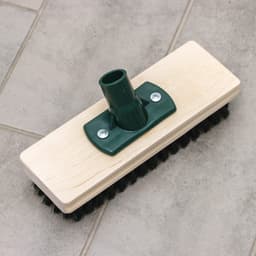 Щётка палубная, 21.5×8 см, усиленный угловой держатель с резьбой