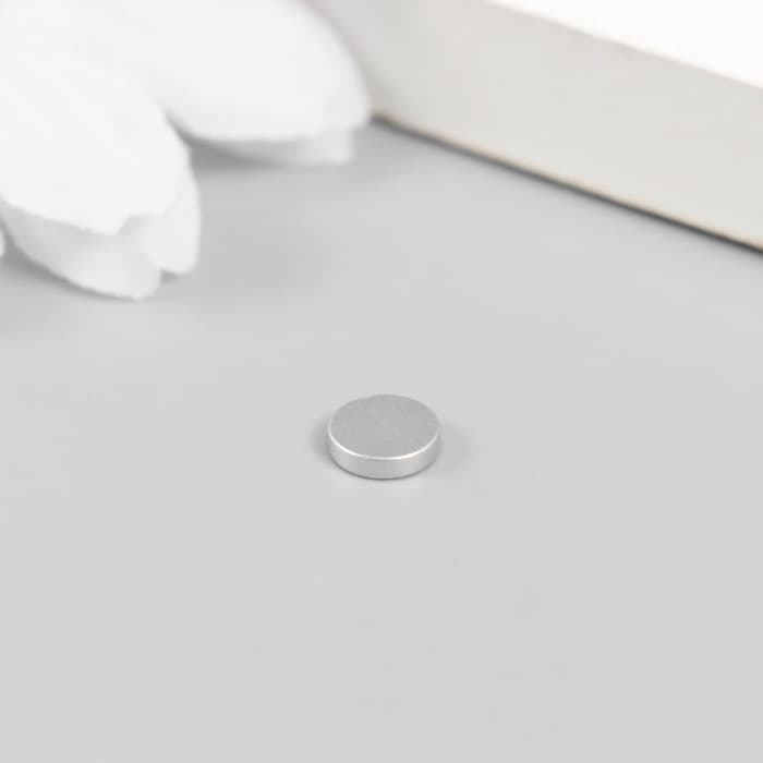 Магнит технический неодимовый (магнитит на обе стороны), серебристый, 6×1.5 мм