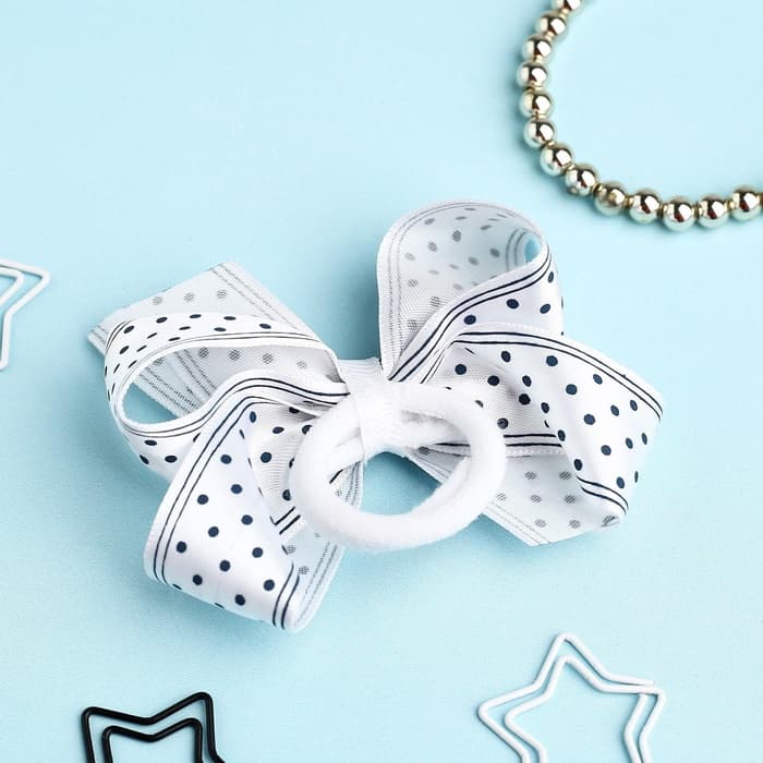 Бант для волос на резинке «Школьница», полоски горох, 8 см, бело-синий