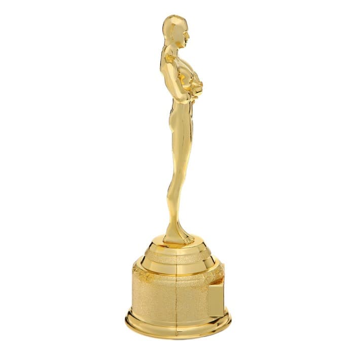 Кубок, мужская фигура наградная на Выпускной «Выпускник», пластик, высота 18.5 см