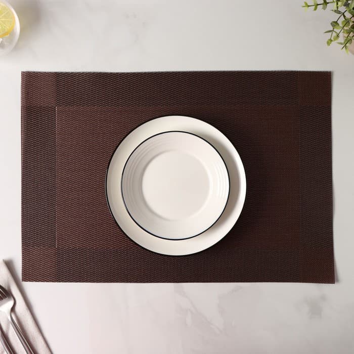 Салфетка сервировочная на стол Доляна «Шахматы», 45×30 см, коричневая