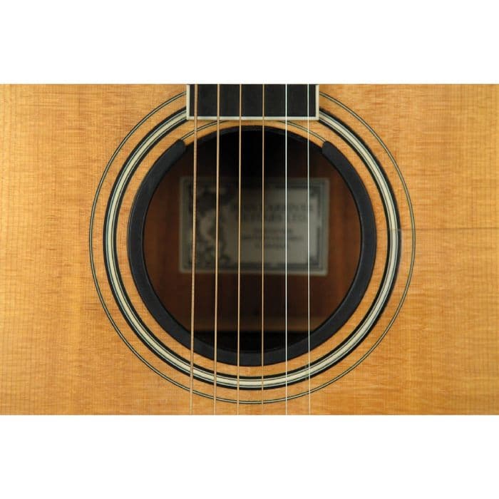 Расширитель звуковых возможностей акустической гитары Planet Waves PW-OPBKL O-Port, большой, черный