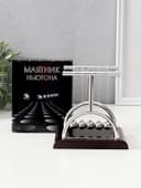 Маятник настольный антистресс «Шары техно: квадрат столбик», 13.5×13.5×11.5 см