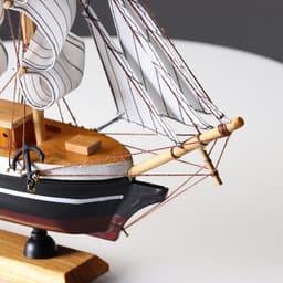 Сувенирная модель корабля «Пилад», борта тёмные, 33×31×5 см