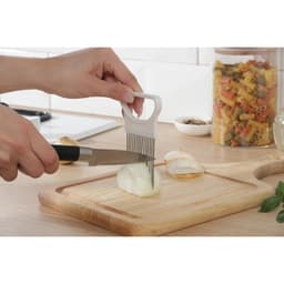 Держатель для нарезки лука Доляна, 11×8 см, зелёный