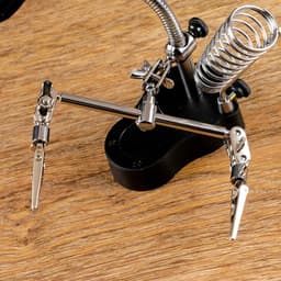 Третья рука для пайки 3.5×12х, d=65 мм, подсветка, 27×9 см