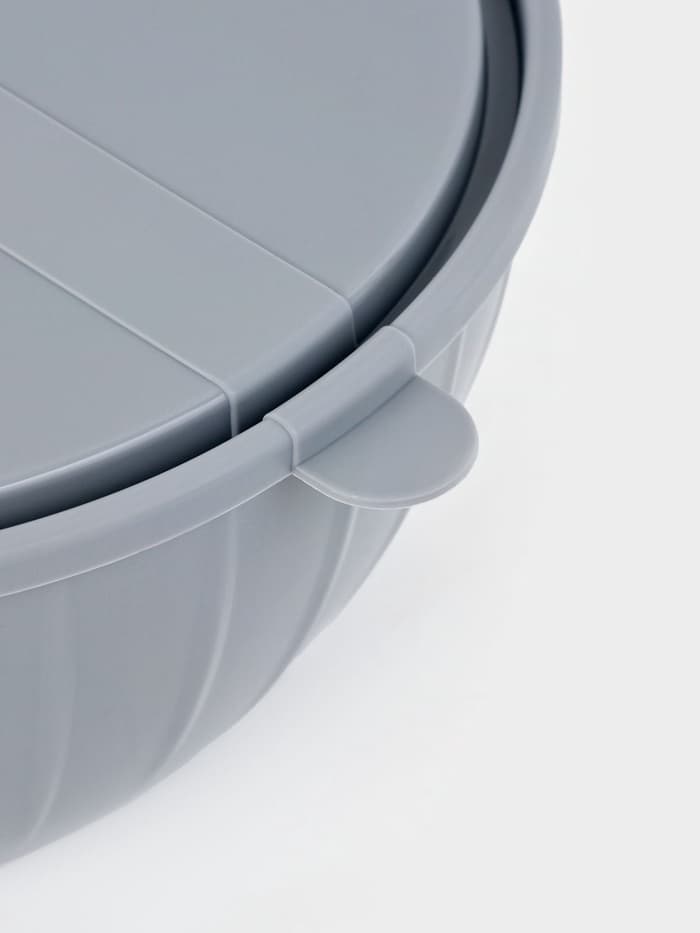 Салатник с крышкой Giaretti Fiesta, 2.8 л, пластик, МИКС