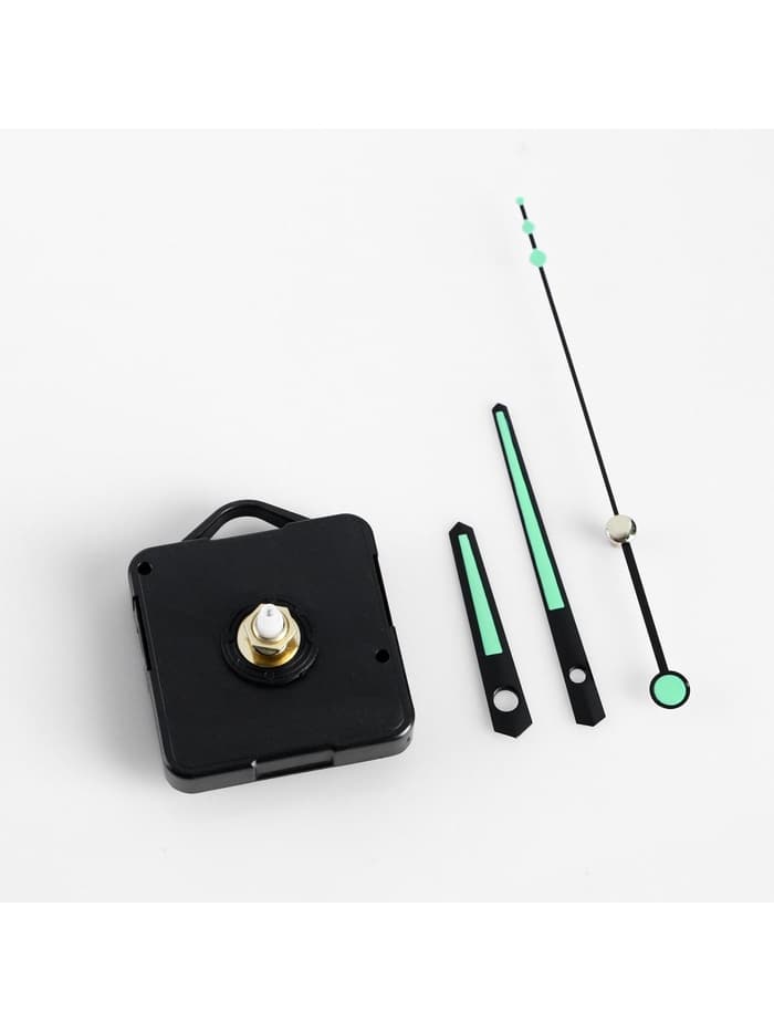 Часовой механизм со стрелками «Соломон-10», плавный ход, шток 16 мм, стрелки 52/73/88 мм, светящиеся