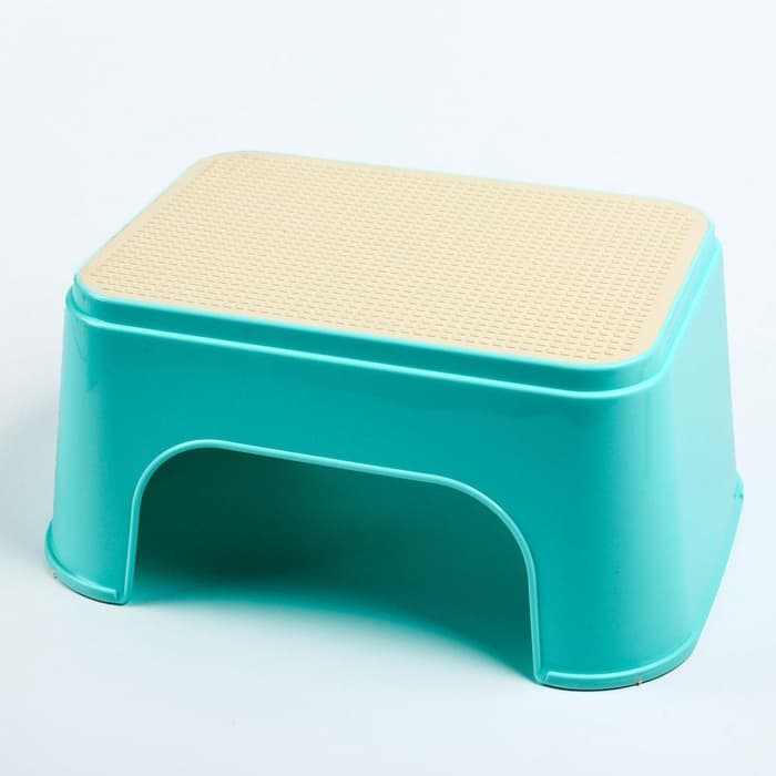 Табурет - подставка детский с прорезиненной рельефной поверхностью, МИКС