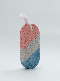 Пемза для педикюра, с подвесом, 9×4 см, в коробке, разноцветная